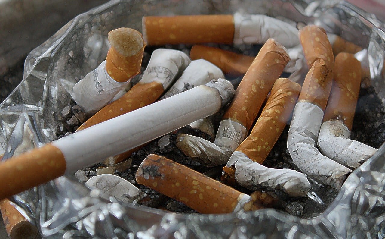 cigarettes, ashtray, ash-83571.jpg